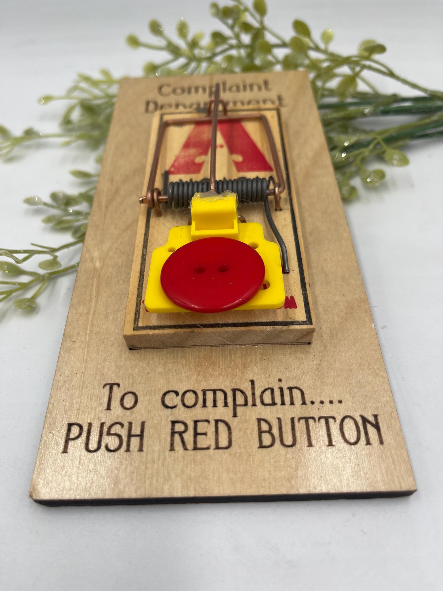 Gag gift for Boss Co-Worker Complaint Department Perfect for Desk Fun Joke Complain Mouse Trap Funny Gag Gift