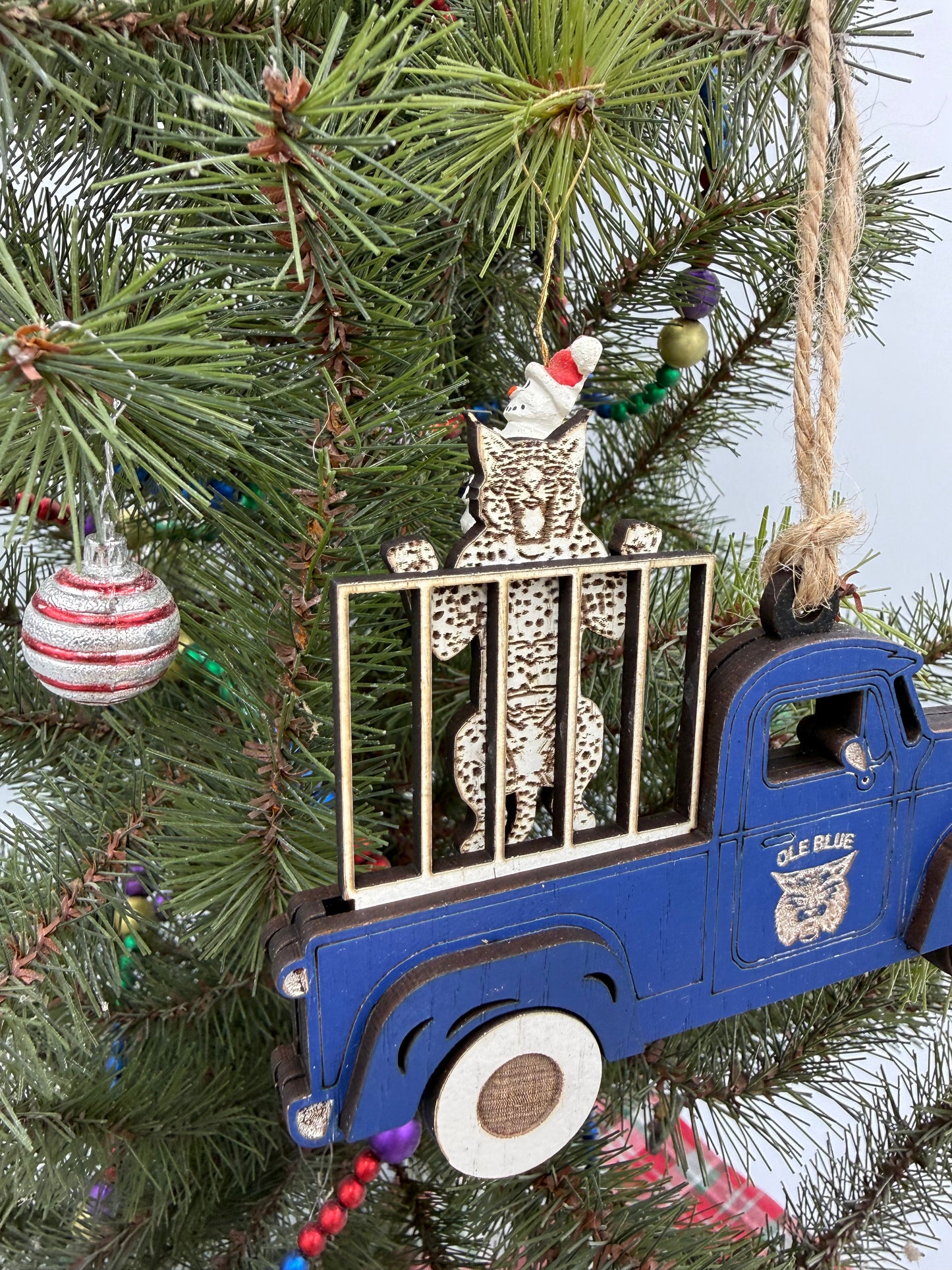 Kentucky Wildcat Old Truck Big Blue Nation Christmas Ornament KY Tree Decor