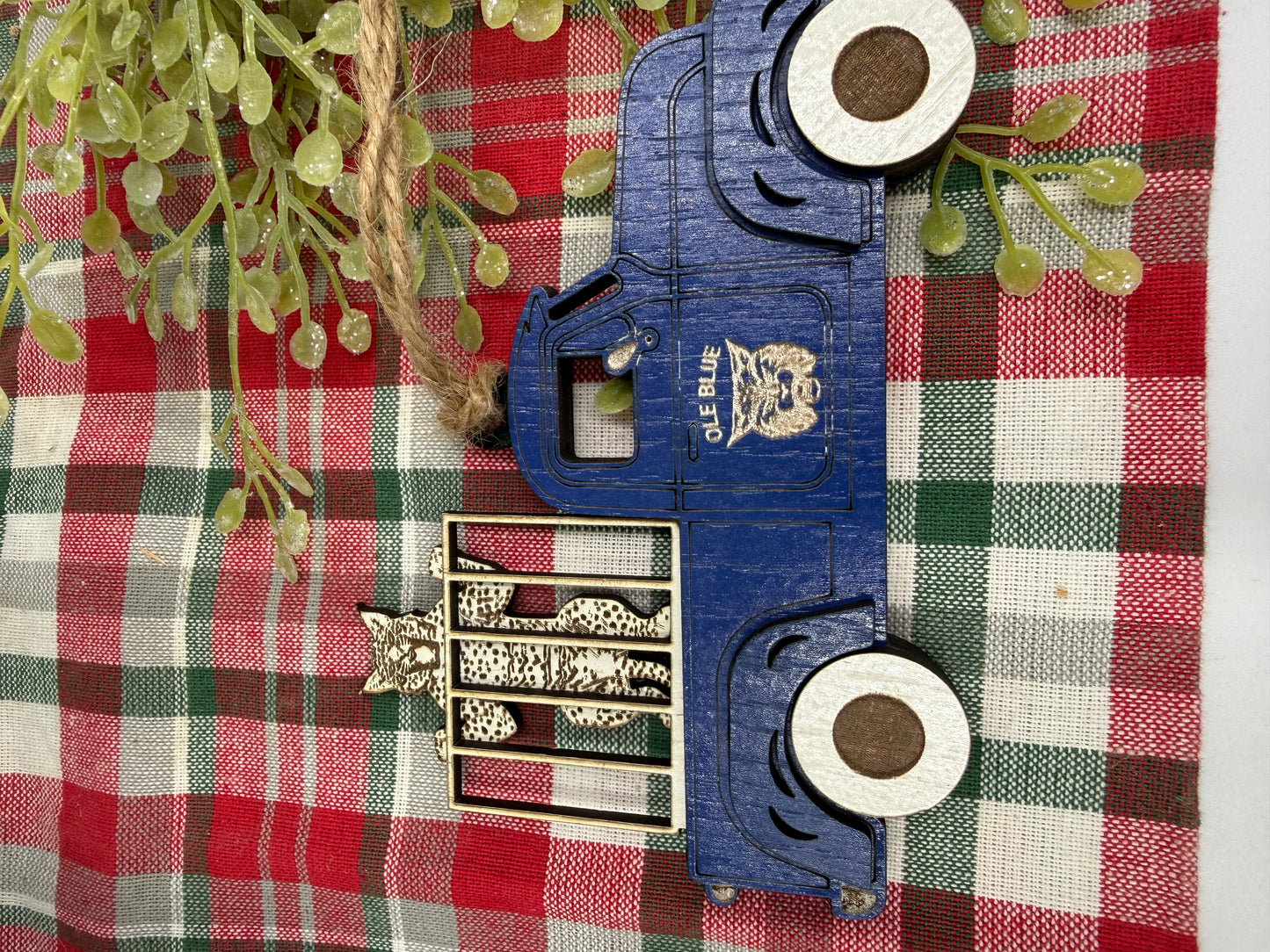 Kentucky Wildcat Old Truck Big Blue Nation Christmas Ornament KY Tree Decor