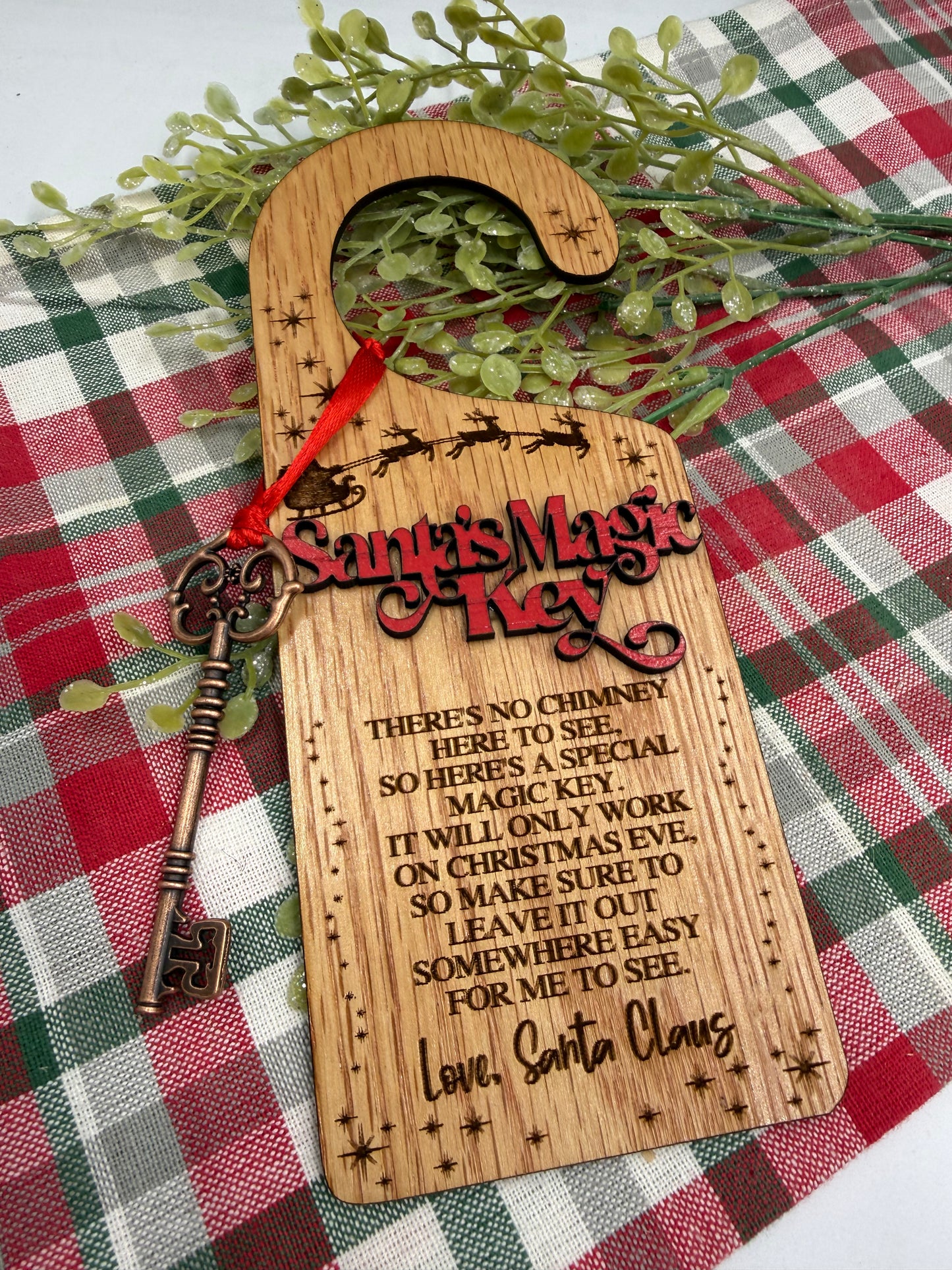 Santa’s Magic Key Doorknob Hanger | Laser Engraved Wood Tag & Metal Key | No Chimney Christmas Tradition for Kids