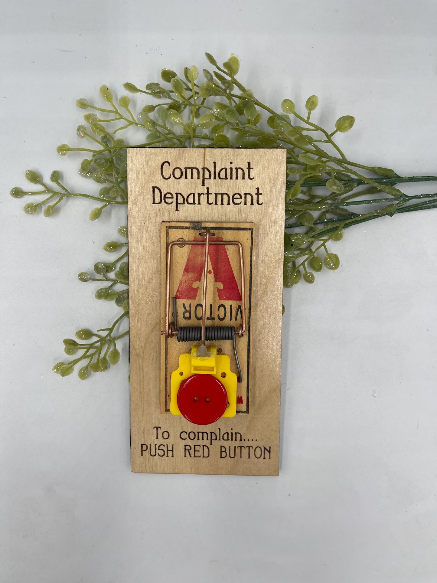 Gag gift for Boss Co-Worker Complaint Department Perfect for Desk Fun Joke Complain Mouse Trap Funny Gag Gift