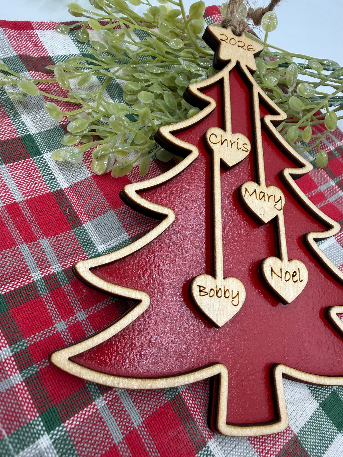Oversized Personalized Family Christmas Tree Ornament – Up to 10 Names