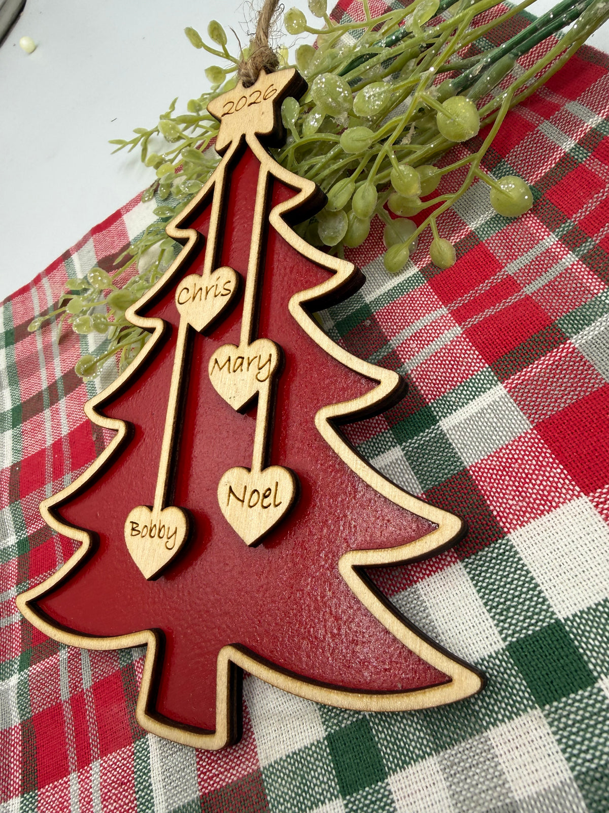Oversized Personalized Family Christmas Tree Ornament – Up to 10 Names
