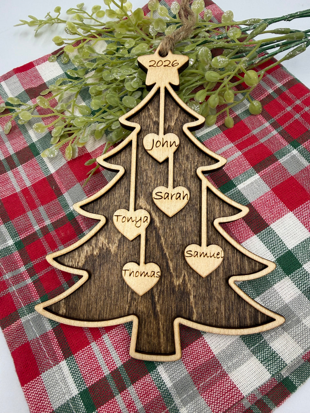 Oversized Personalized Family Christmas Tree Ornament – Up to 10 Names