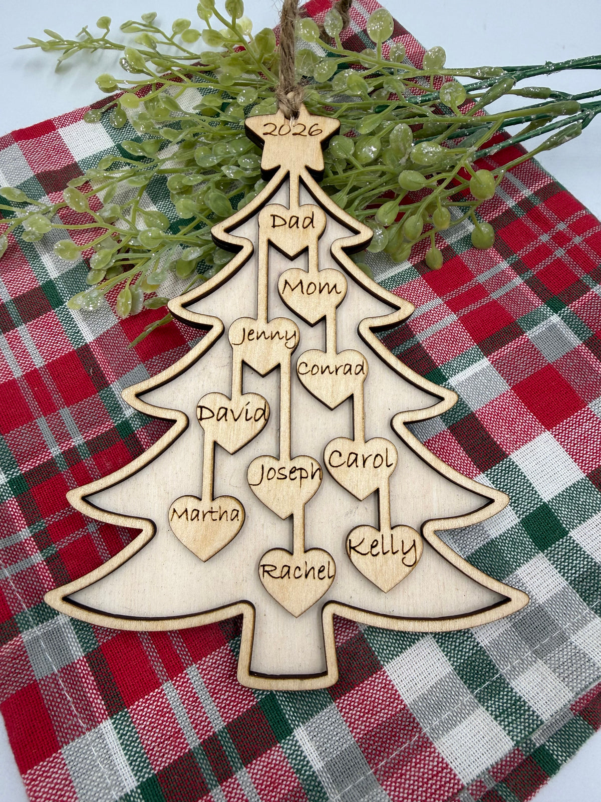 Oversized Personalized Family Christmas Tree Ornament – Up to 10 Names