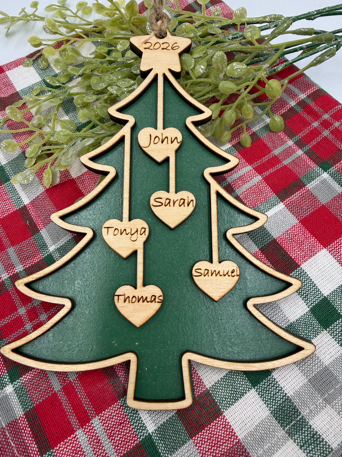 Oversized Personalized Family Christmas Tree Ornament – Up to 10 Names