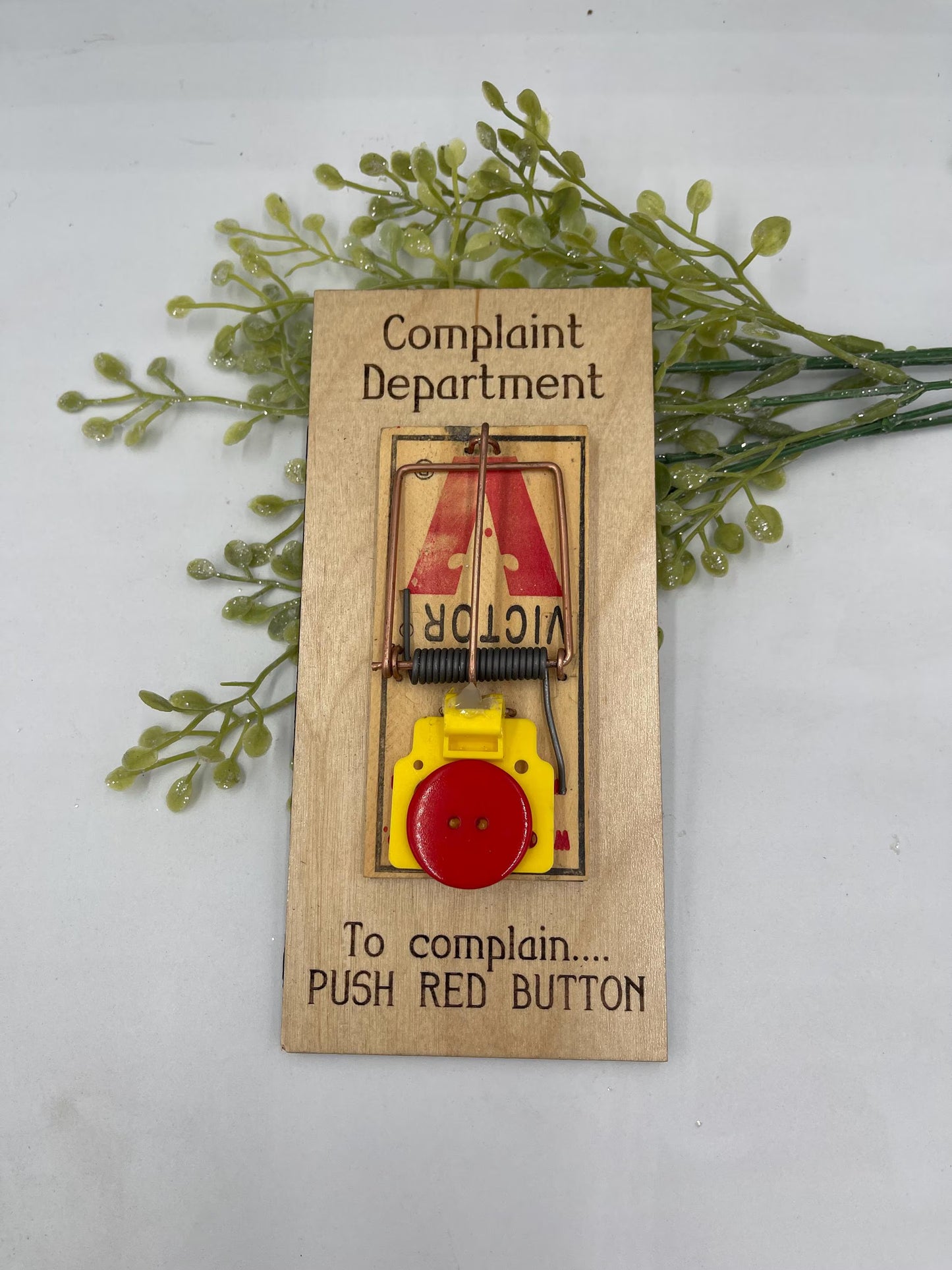 Gag gift for Boss Co-Worker Complaint Department Perfect for Desk Fun Joke Complain Mouse Trap Funny Gag Gift