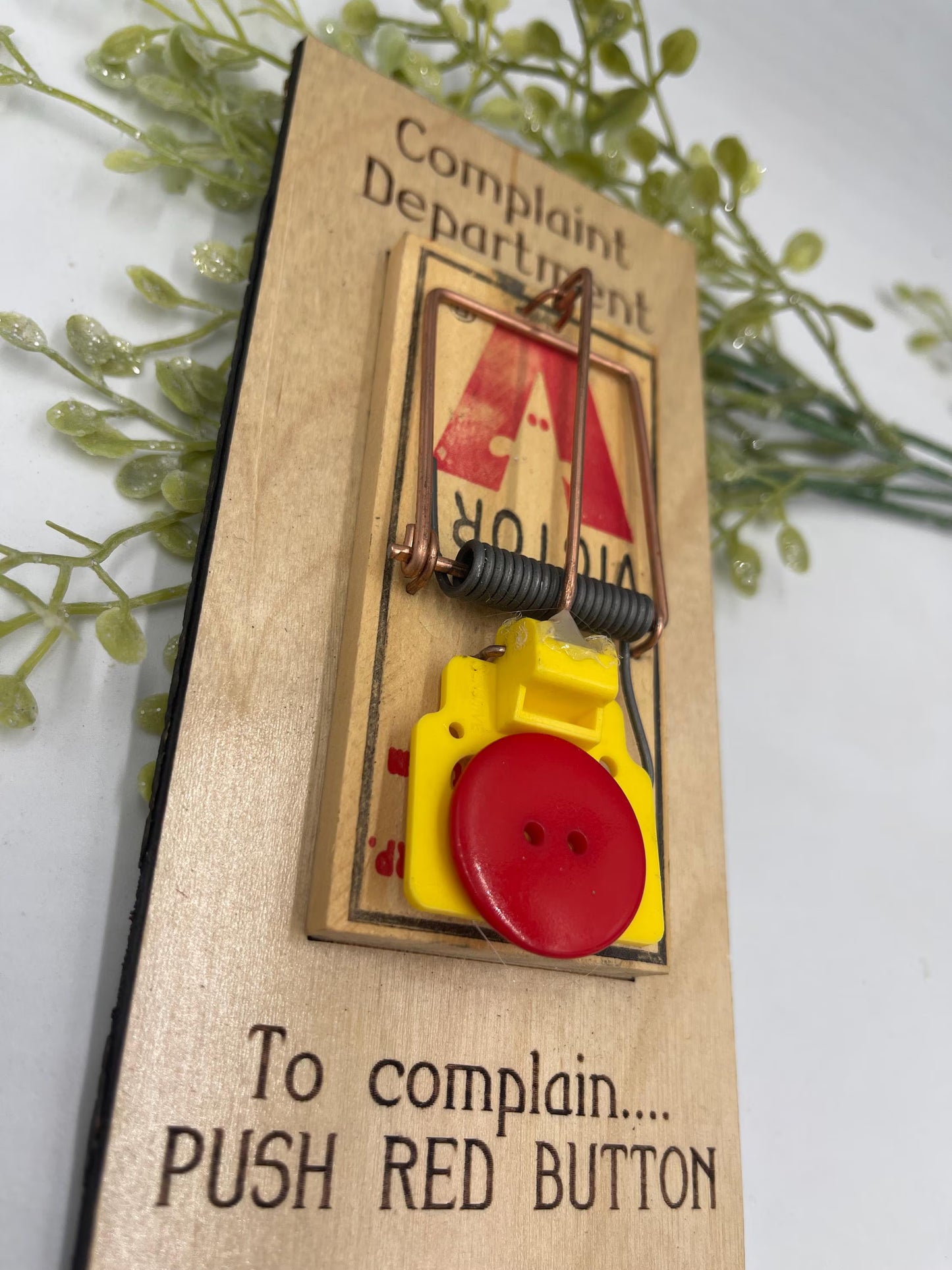 Gag gift for Boss Co-Worker Complaint Department Perfect for Desk Fun Joke Complain Mouse Trap Funny Gag Gift