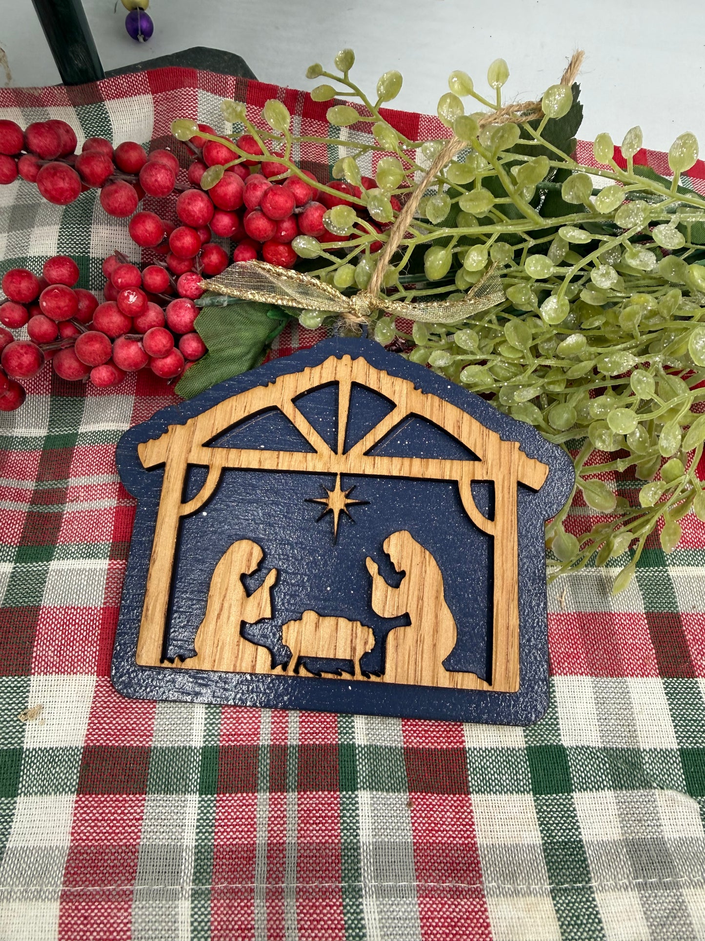 Nativity Manger Scene Christmas Ornament Rustic Wood  Religious Christian Tree Decoration Baby Jesus Family Keepsake Gift