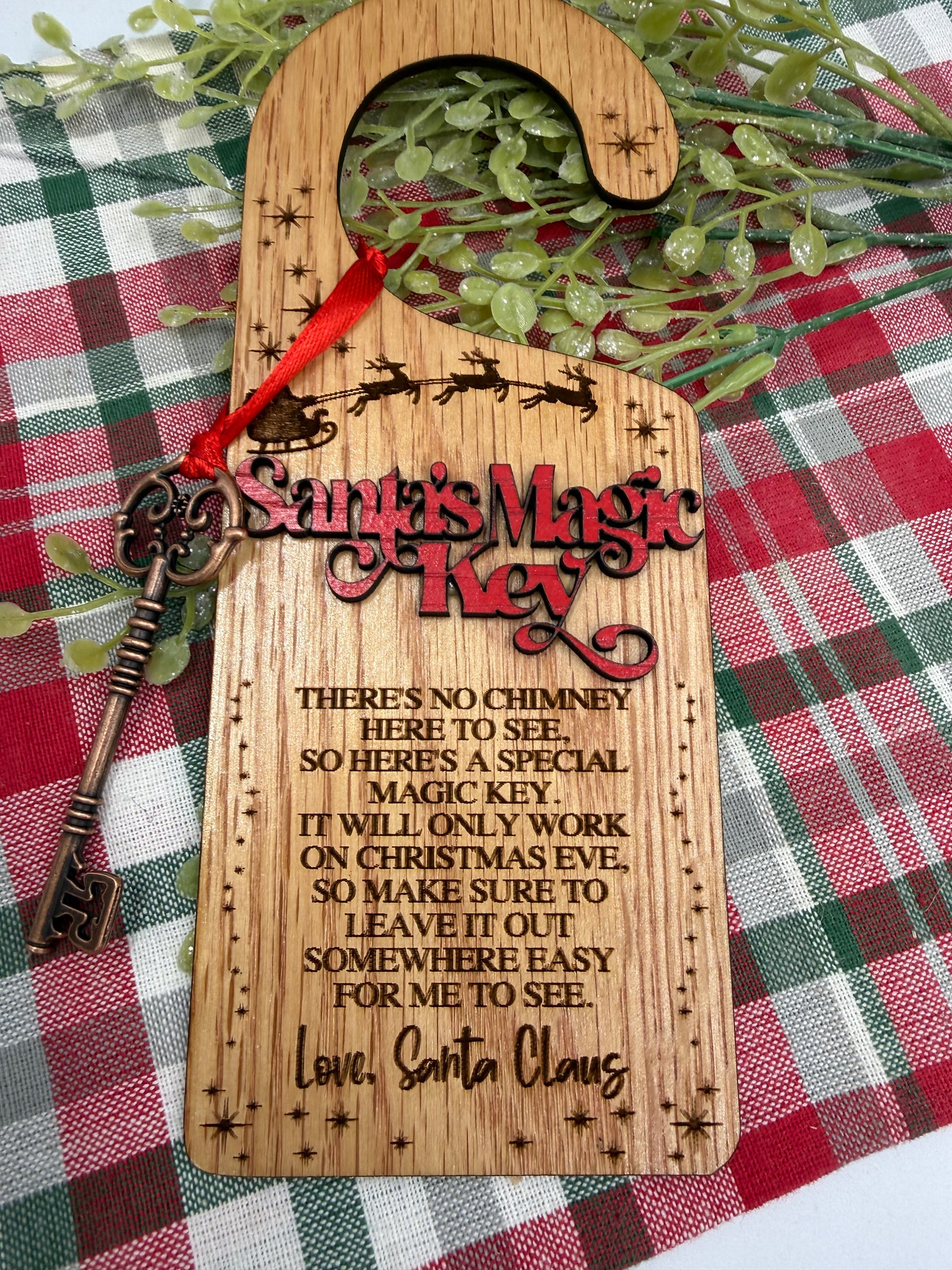Santa’s Magic Key Doorknob Hanger | Laser Engraved Wood Tag & Metal Key | No Chimney Christmas Tradition for Kids