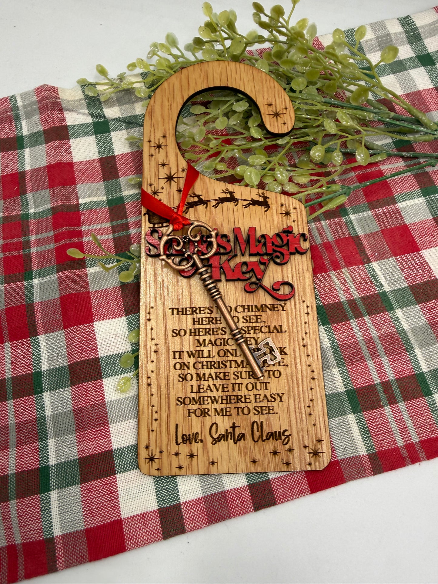 Santa’s Magic Key Doorknob Hanger | Laser Engraved Wood Tag & Metal Key | No Chimney Christmas Tradition for Kids